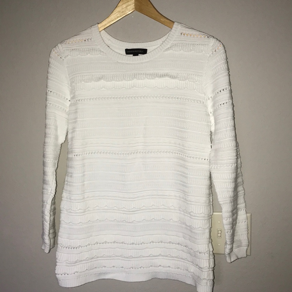 Banana Republic white sweater